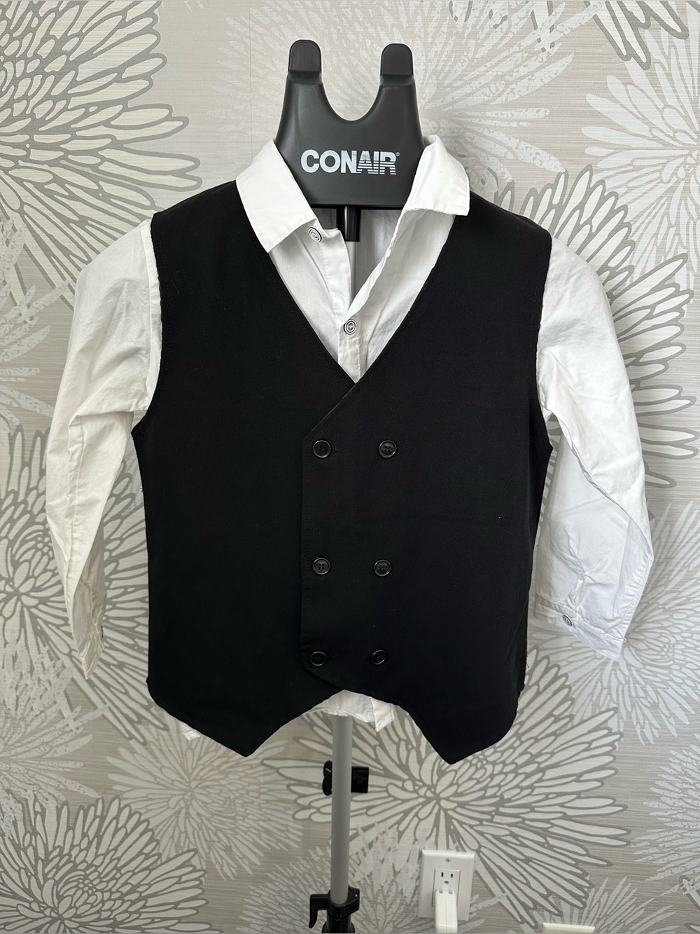 4 PC Suit Shirt Vest Suspenders and Pants - Picture 2 of 7